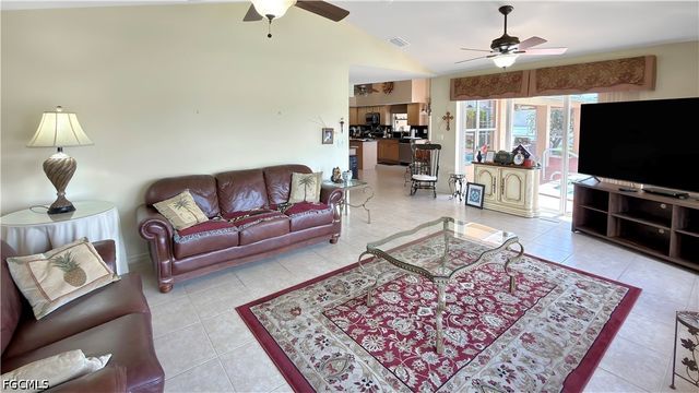 1803 NE 2nd ST, Cape Coral, FL 33909