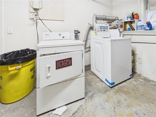 45 Alabama Avenue, Warwick, RI 02888