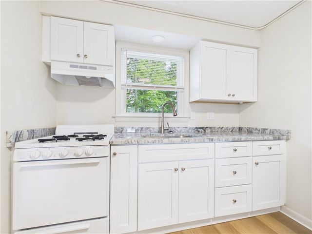 45 Alabama Avenue, Warwick, RI 02888