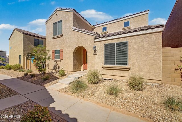 8037 W AGORA Lane, Phoenix, AZ 85043