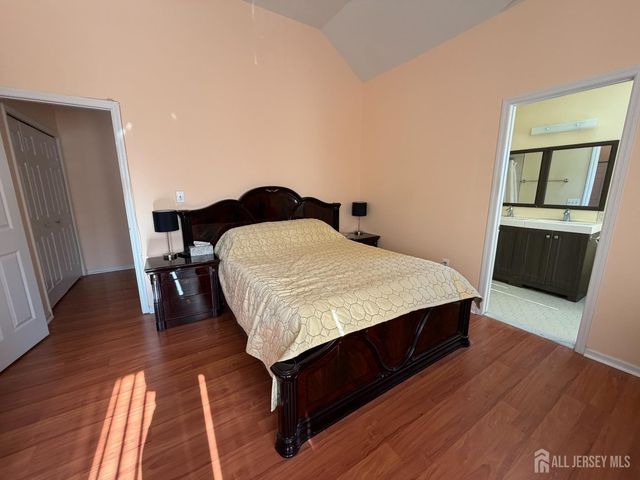 76 Regal Drive, South Brunswick, NJ 08852