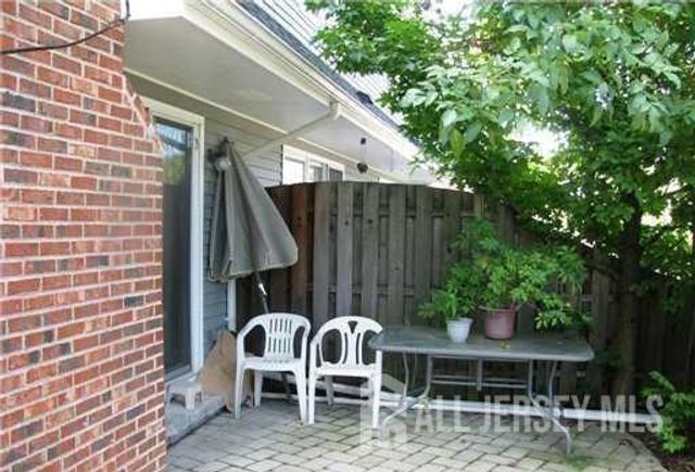 76 Regal Drive, South Brunswick, NJ 08852