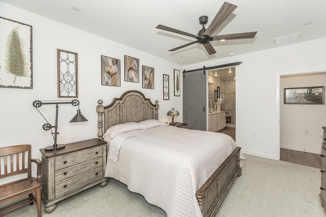 1039 Horizon Drive W, Madera, CA 93636