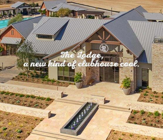 1039 Horizon Drive W, Madera, CA 93636