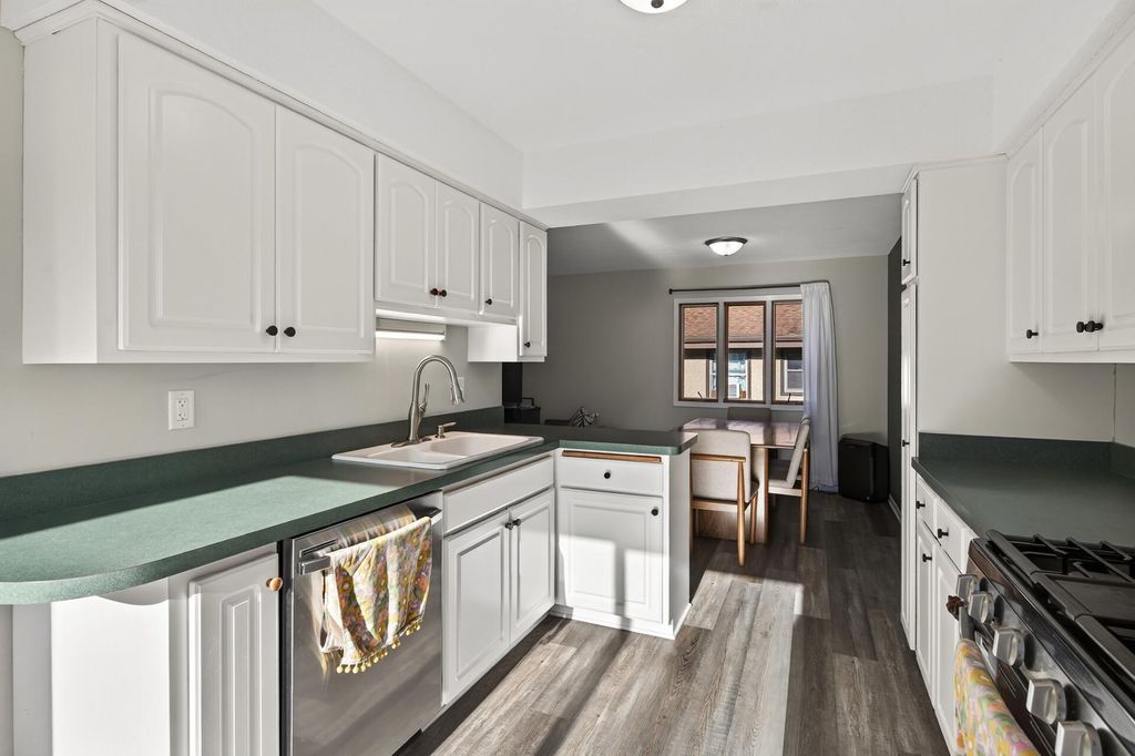 2309 N Upland Crest, Columbia Heights, MN 55421 — photo 5