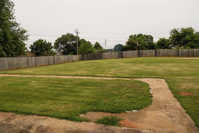 1713 E Frontier Terrace, Mustang, OK 73064