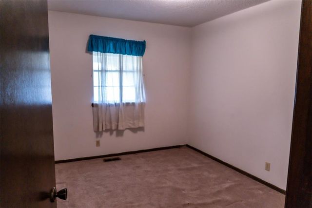 1713 E Frontier Terrace, Mustang, OK 73064