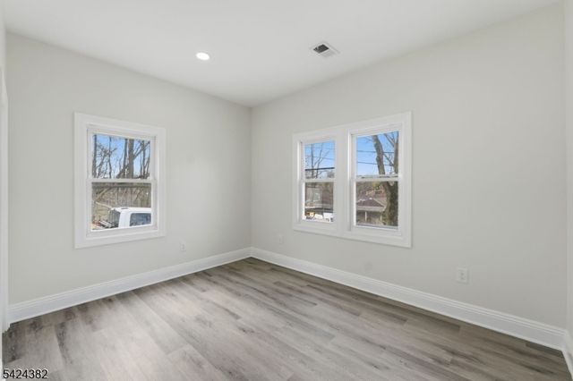 31 Saint Moritz Pl, Wayne Twp., NJ 07470