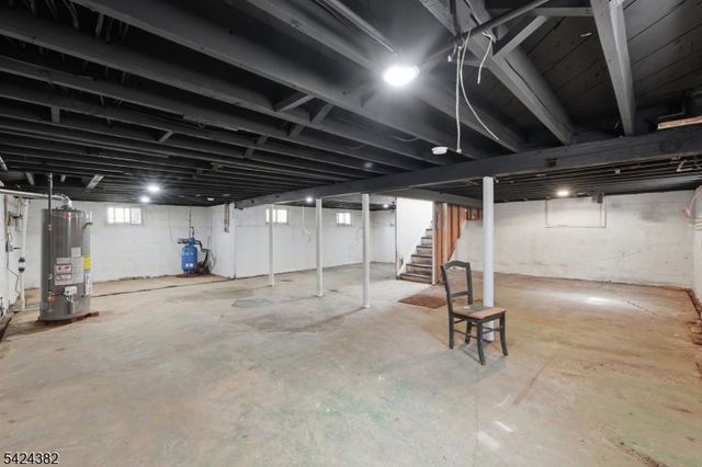 31 Saint Moritz Pl, Wayne Twp., NJ 07470