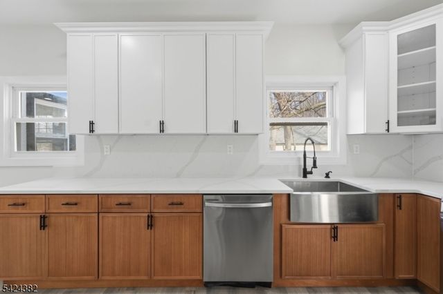 31 Saint Moritz Pl, Wayne Twp., NJ 07470