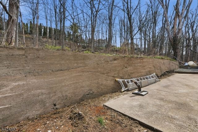 31 Saint Moritz Pl, Wayne Twp., NJ 07470