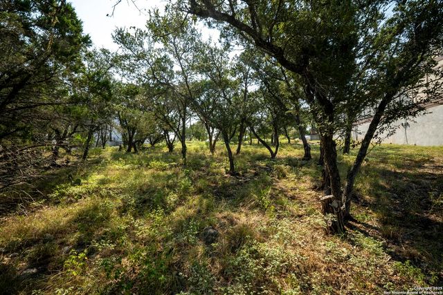 2601 Summit Dr, New Braunfels, TX 78132