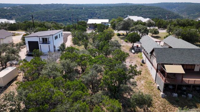2601 Summit Dr, New Braunfels, TX 78132