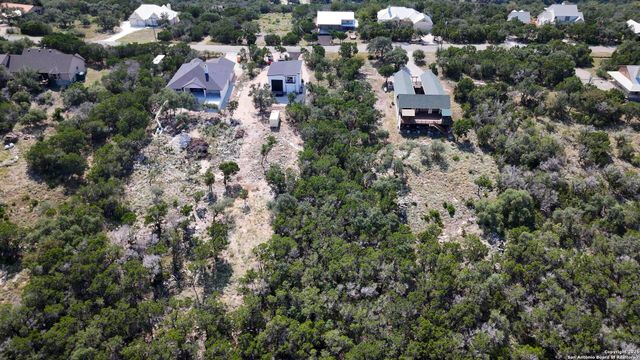 2601 Summit Dr, New Braunfels, TX 78132