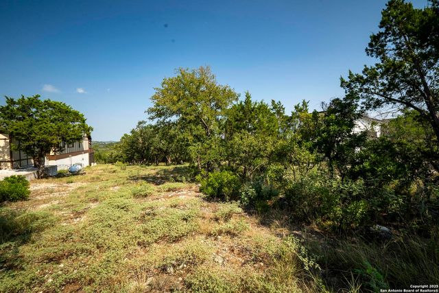 2601 Summit Dr, New Braunfels, TX 78132