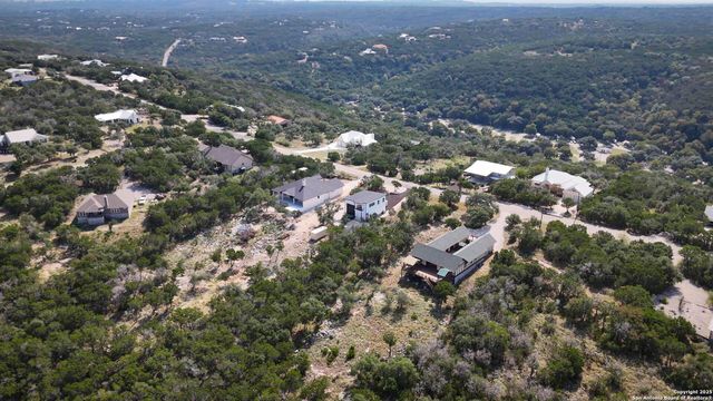 2601 Summit Dr, New Braunfels, TX 78132