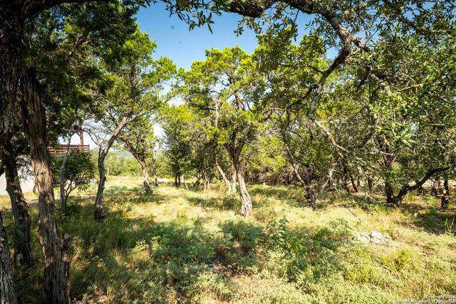 2601 Summit Dr, New Braunfels, TX 78132