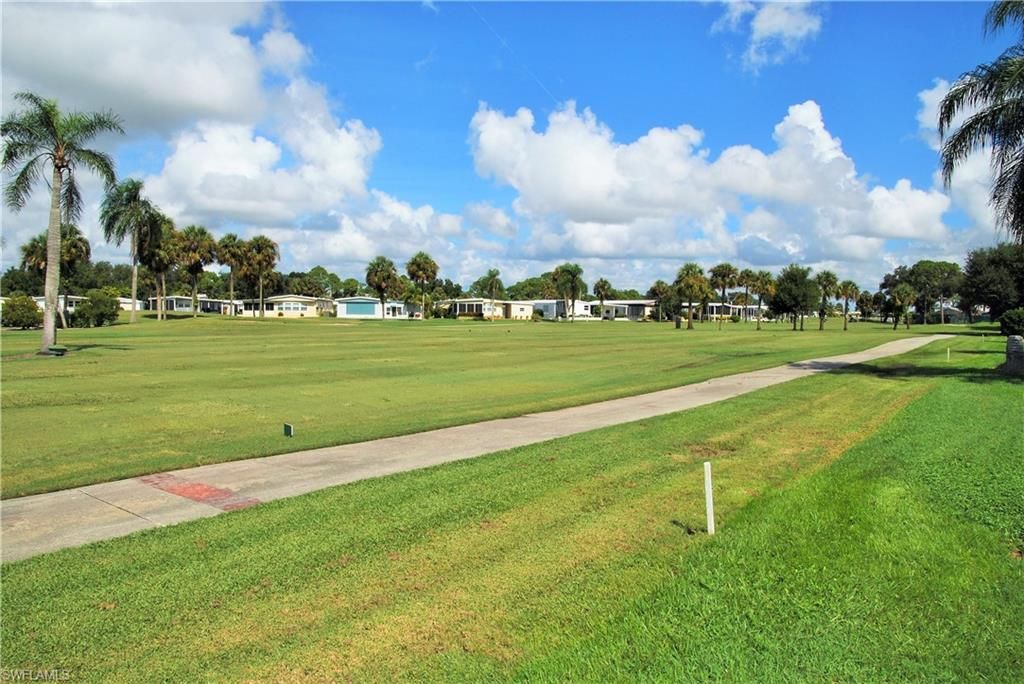 288 Boros DR, NORTH FORT MYERS, FL 33903 — photo 2