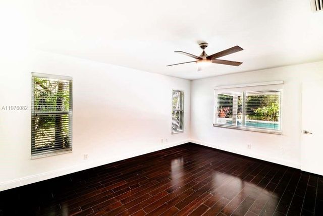 11030 SW 42nd Ct, Davie, FL 33328