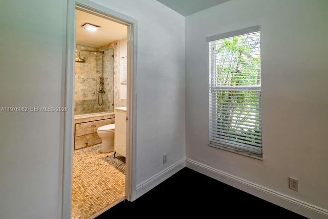 11030 SW 42nd Ct, Davie, FL 33328