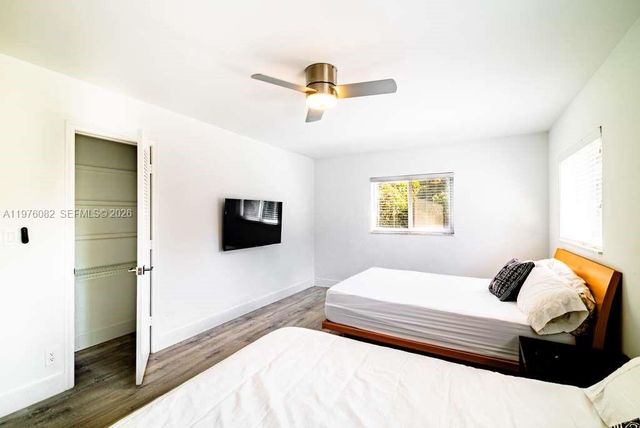 11030 SW 42nd Ct, Davie, FL 33328