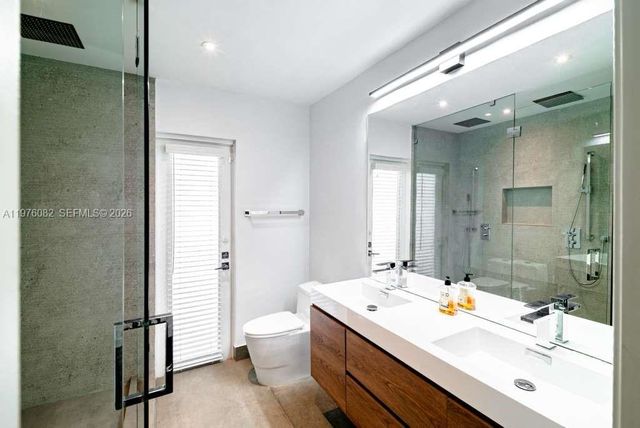 11030 SW 42nd Ct, Davie, FL 33328