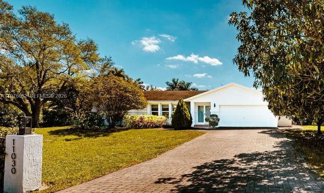 11030 SW 42nd Ct, Davie, FL 33328