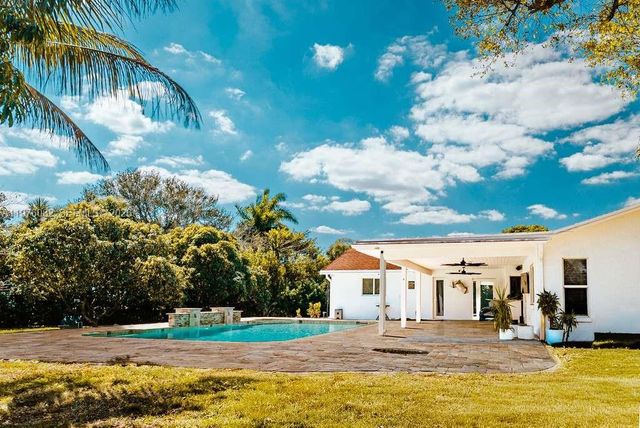 11030 SW 42nd Ct, Davie, FL 33328