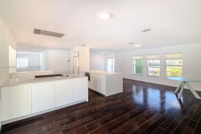 11030 SW 42nd Ct, Davie, FL 33328