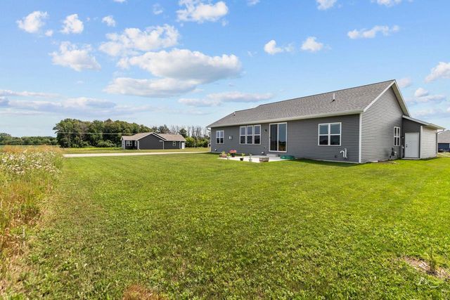 3846 E ZION LANE, Appleton, WI 54913
