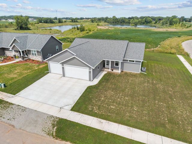 3846 E ZION LANE, Appleton, WI 54913