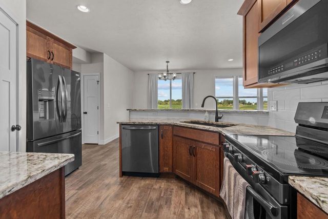 3846 E ZION LANE, Appleton, WI 54913