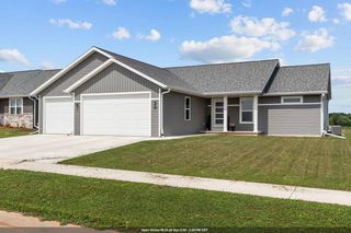 3846 E ZION LANE, Appleton, WI 54913