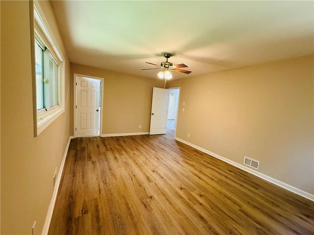 421 Safari Circle, Stone Mountain, GA 30083