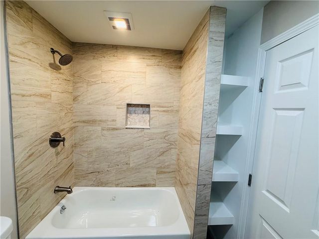 421 Safari Circle, Stone Mountain, GA 30083