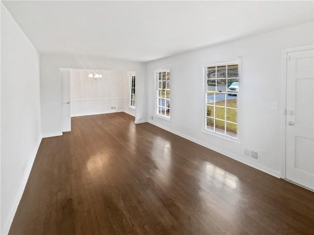 2956 Briarglen Drive, Atlanta, GA 30340