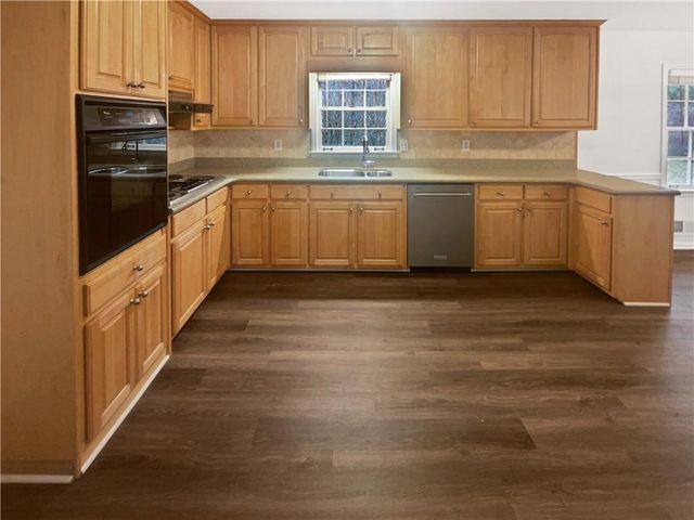 2956 Briarglen Drive, Atlanta, GA 30340