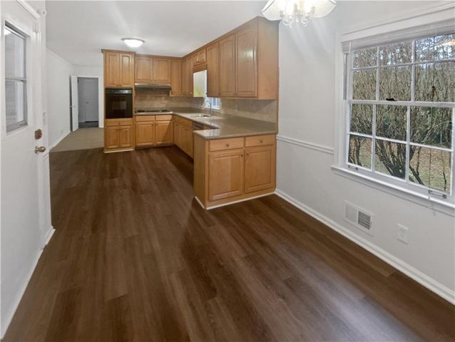 2956 Briarglen Drive, Atlanta, GA 30340