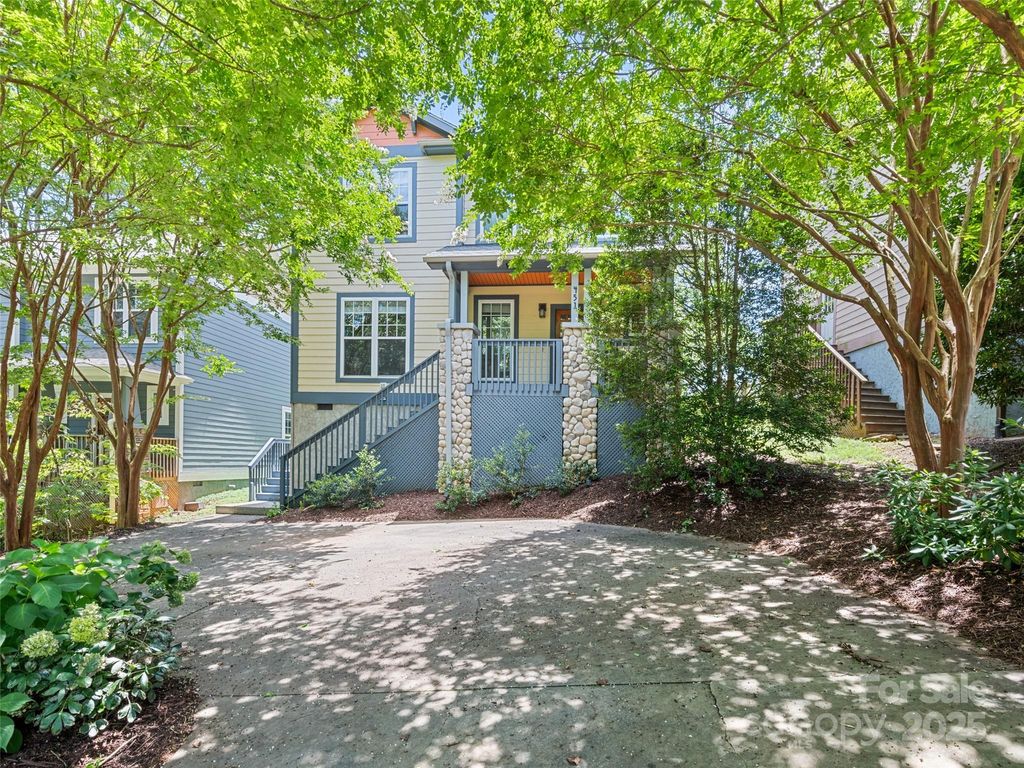 451 Riverview Drive, Asheville, NC 28806