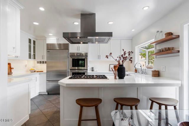 3818 Cedarbend Drive, Glendale, CA 91214