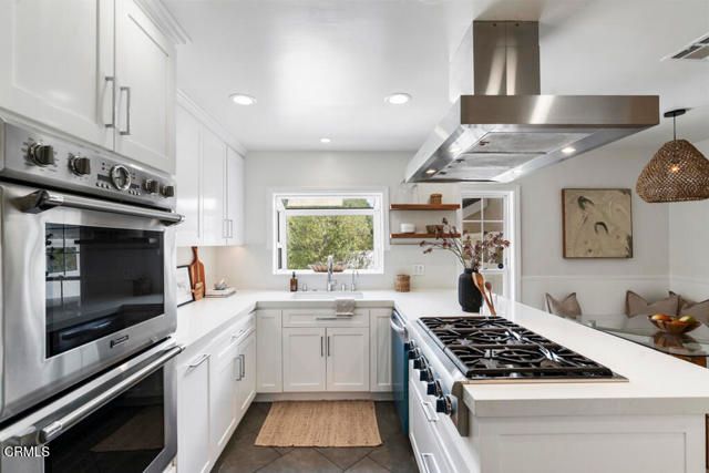 3818 Cedarbend Drive, Glendale, CA 91214