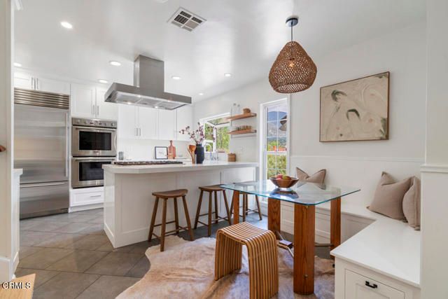 3818 Cedarbend Drive, Glendale, CA 91214