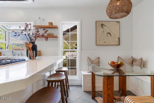 3818 Cedarbend Drive, Glendale, CA 91214