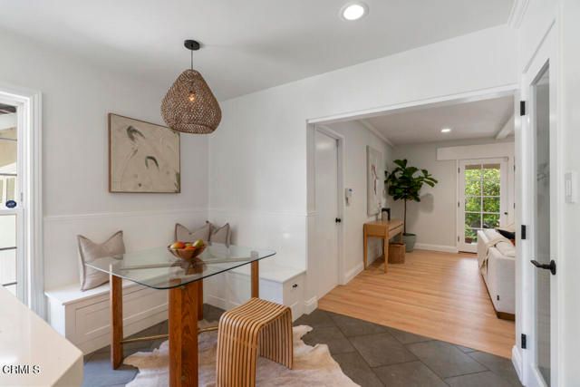 3818 Cedarbend Drive, Glendale, CA 91214