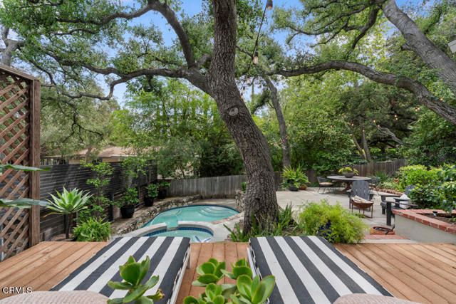 3818 Cedarbend Drive, Glendale, CA 91214