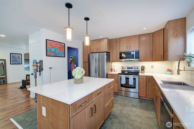 4699 Glacier Street, Mount Vernon, WA 98273