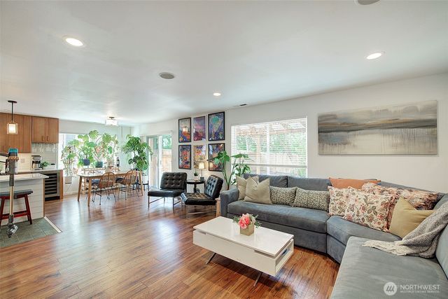 4699 Glacier Street, Mount Vernon, WA 98273