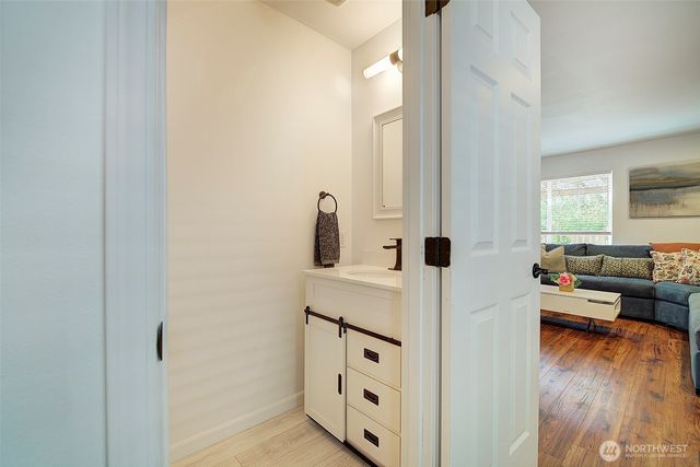 4699 Glacier Street, Mount Vernon, WA 98273