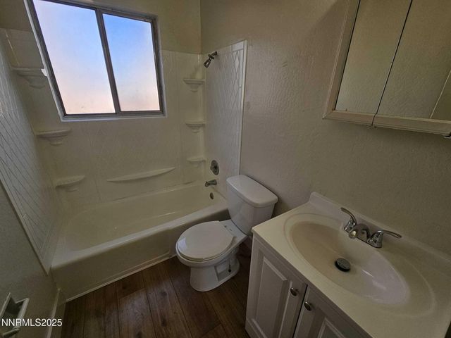 1385 W 6th Street, Reno, NV 89503