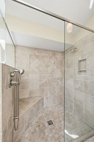 3 Riesling Court, St Charles, MO 63304
